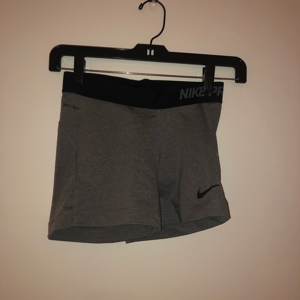 grey nike pro spandex